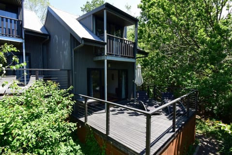 Cloudsong Chalet 4 Close to the village centre Casa in Kangaroo Valley