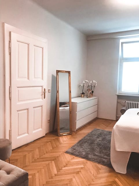 Luxury apartments only for Business Travel Condo in Salzburg