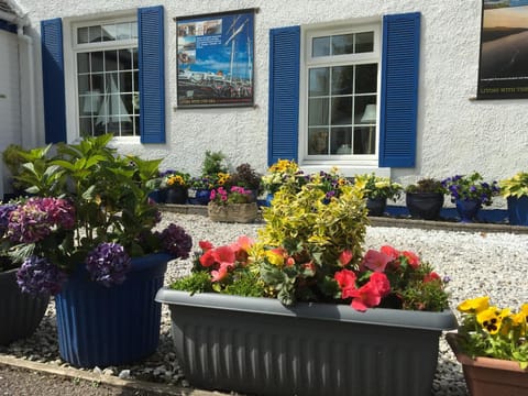 Ladysmith Guest House Bed and Breakfast in Ullapool