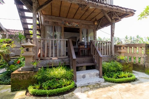 Patio, Garden, Balcony/Terrace