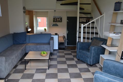 Kitchen or kitchenette, Living room, Seating area