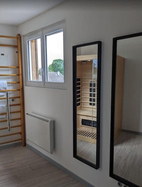 Sauna, Fitness centre/facilities, wardrobe