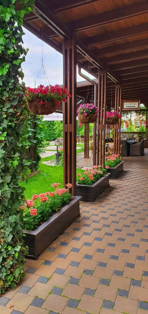 Hotel Yarus Plus Hotel in Romania