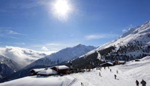 Winter, Skiing, group of guests