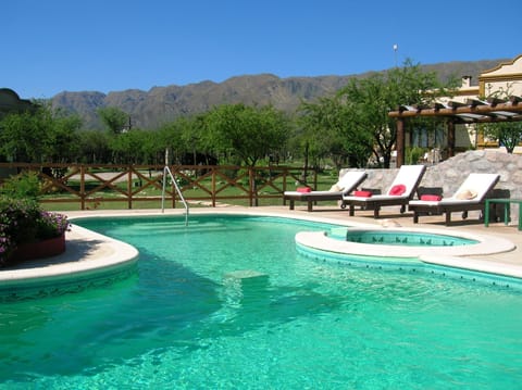 Pool view, Pool view