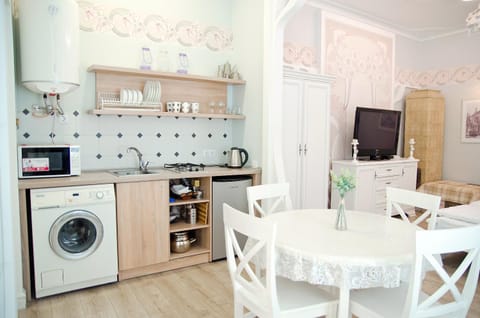 Deluxe appartment in the city center Condo in Lviv
