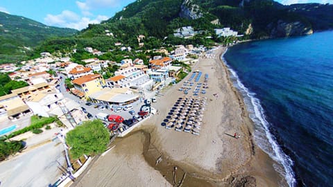 Delphi Apart-hotel in Saint Gordios beach