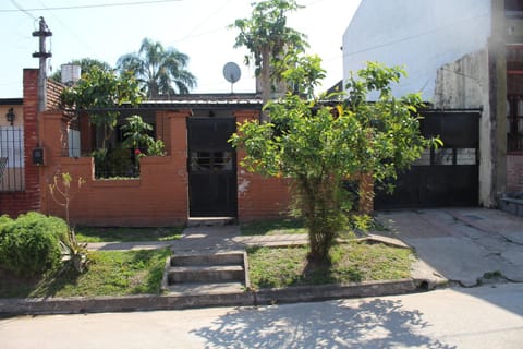 Property building, Facade/entrance, Neighbourhood, Street view