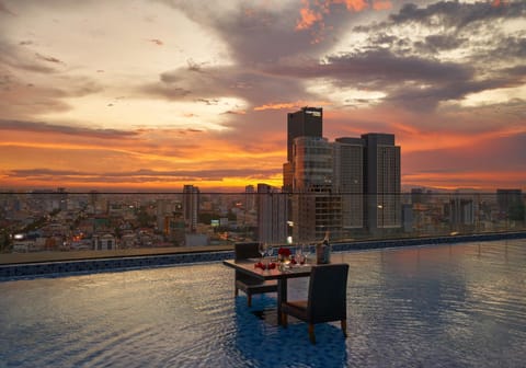 Swimming pool, Dinner, Sunset