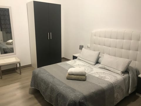 Apartament súper centrico, reformado 32 Apartment in Tortosa