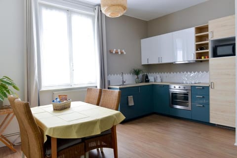 Le Charial Condo in Villeurbanne