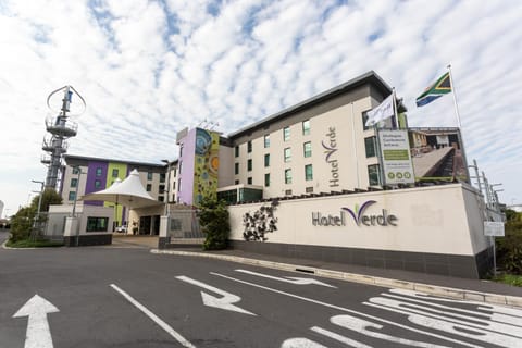 Hotel Verde Cape Town Airport Hotel in Cape Town