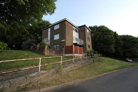 Green Hill Apartment House in Sheffield