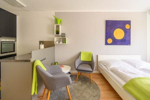 Photo of the whole room, Seating area