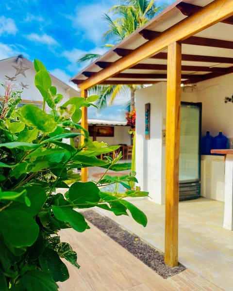 Hotel Coral Blanco with high speed internet Starlink and Galapagos Tour Operator Bed and breakfast in Isabela Island