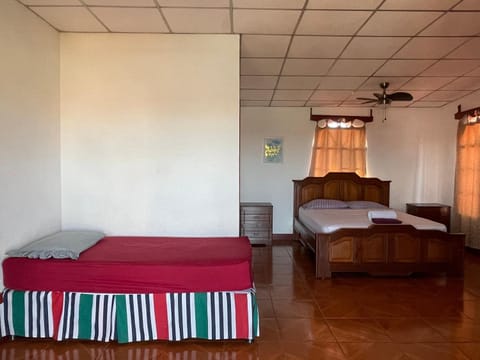 Casa Robles - Your Stay Near Airport Eigentumswohnung in Managua