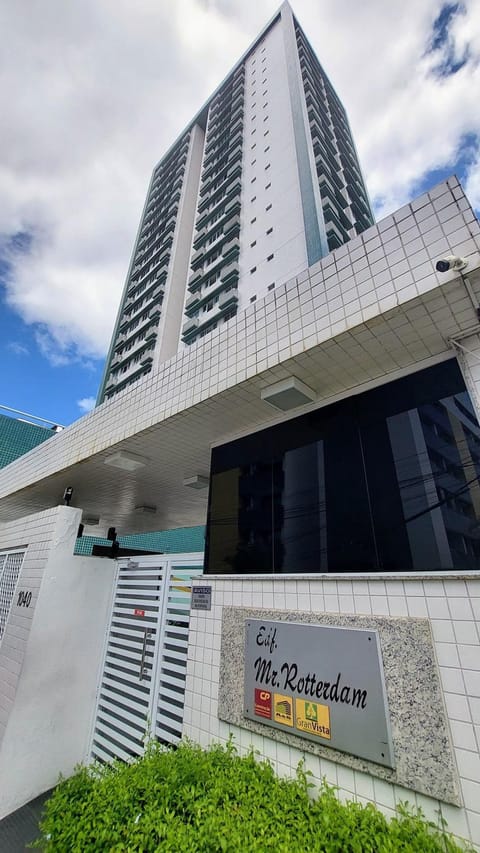 Apê no Universitário - Ed. Roterdam, 1404 Apartment in Caruaru