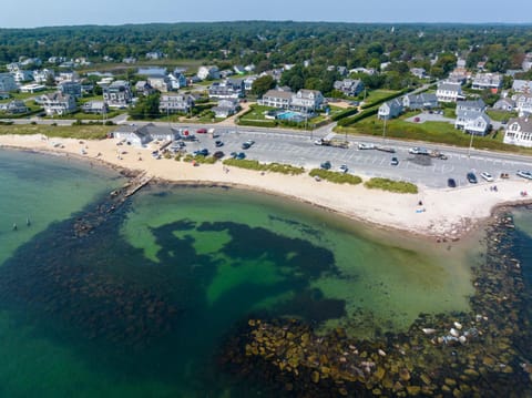 Day, Neighbourhood, Natural landscape, Bird's eye view, Beach, Sea view, Location