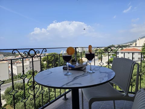 Balcony/Terrace, City view, Sea view