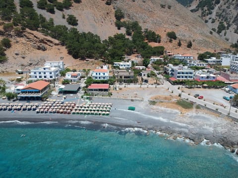 Facade/entrance, Bird's eye view, Sea view