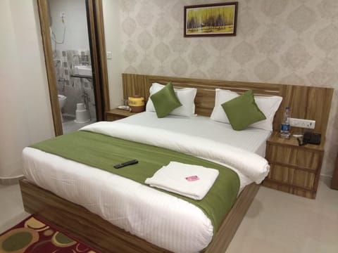 Hotel Shobhna Palace Hotel in Ahmedabad