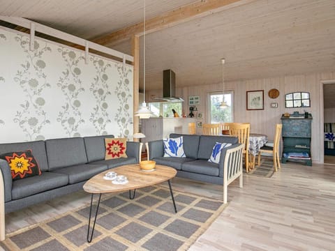 7 person holiday home in Hj rring House in Lønstrup