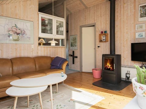 Holiday Home Nordvej Casa in Henne Kirkeby
