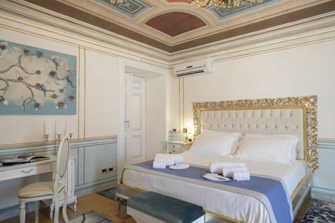 Les Suite Royales Bed and Breakfast in Sassari
