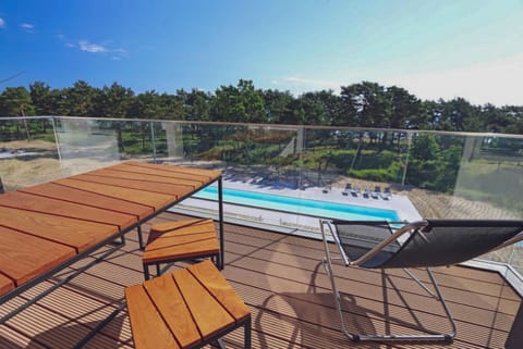 Balcony/Terrace, Pool view