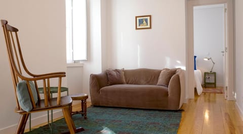 Cacilhas Guest Apartments Bed and Breakfast in Lisbon District