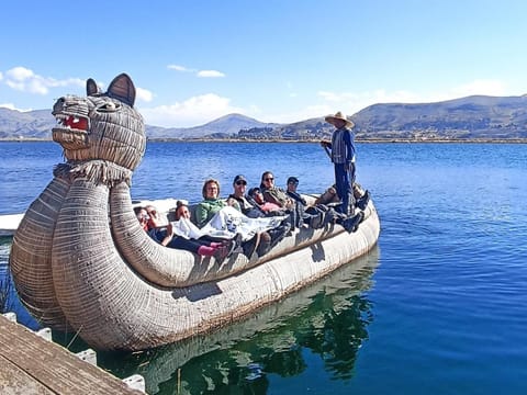 Uros Waliski Lodge Natur-Lodge in Puno, Peru