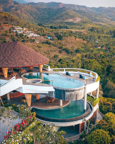 Property building, Restaurant/places to eat, Swimming pool