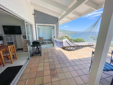 The White House Vacation rental in Knysna