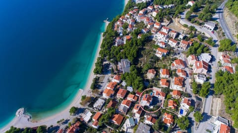 Neighbourhood, Bird's eye view, Sea view