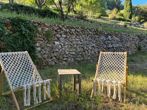 Loft entre mer et campagne à Toulon Apartment in Toulon