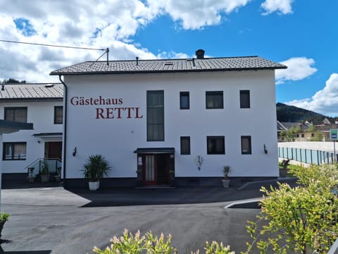 Property building, Facade/entrance, Parking