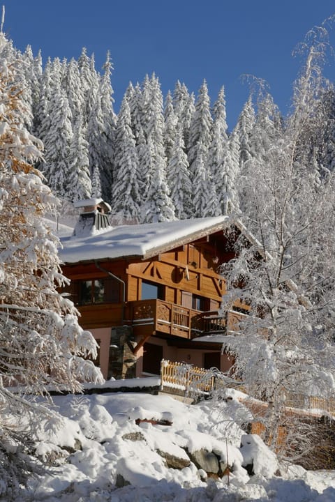 Property building, Winter