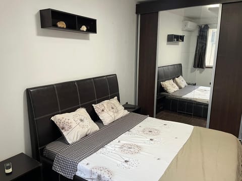 Bedroom, locker, wardrobe