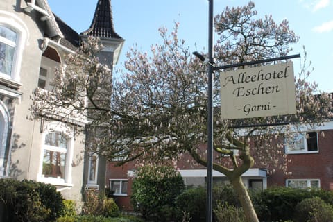 Alleehotel-Eschen Hotel in Aurich