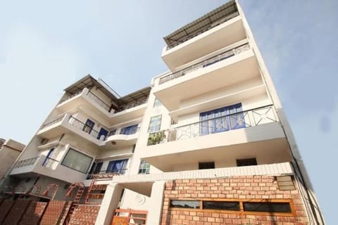 Rahul Guest House Bed and Breakfast in Varanasi