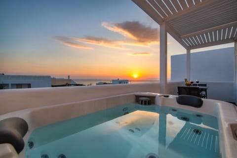 Hot Tub, Balcony/Terrace, Sunset