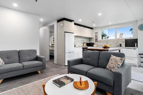 Kingsview CBD Tauranga Apartment in Tauranga