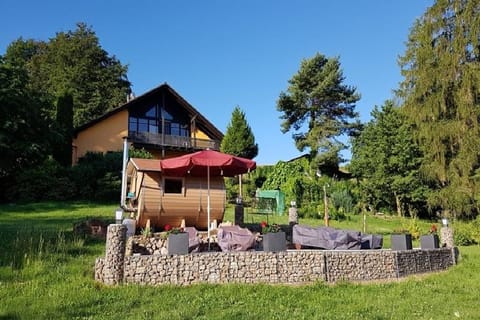 Property building, Day, Garden, Garden view