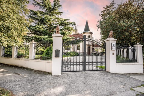 Villa Park Bed and Breakfast in Bratislava Region, Slovakia