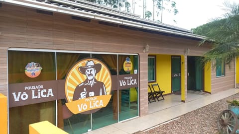 Pousada Vô Lica Inn in Penha