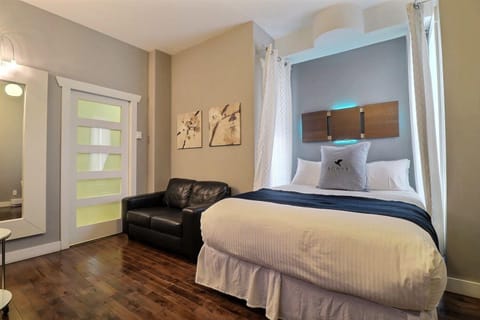 Château Queen by Bower Boutique Hotels Condo in Moncton