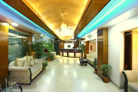 Dhaka Golden Inn - Banani'Lakeside Hotel in Dhaka