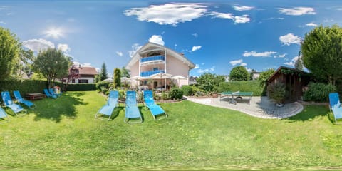 Happy Lake by Thomas Strugger Bed and breakfast in Klagenfurt