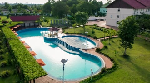 Pool view, Swimming pool