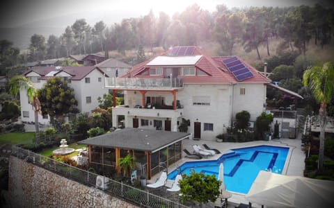 Bird's eye view, Garden view